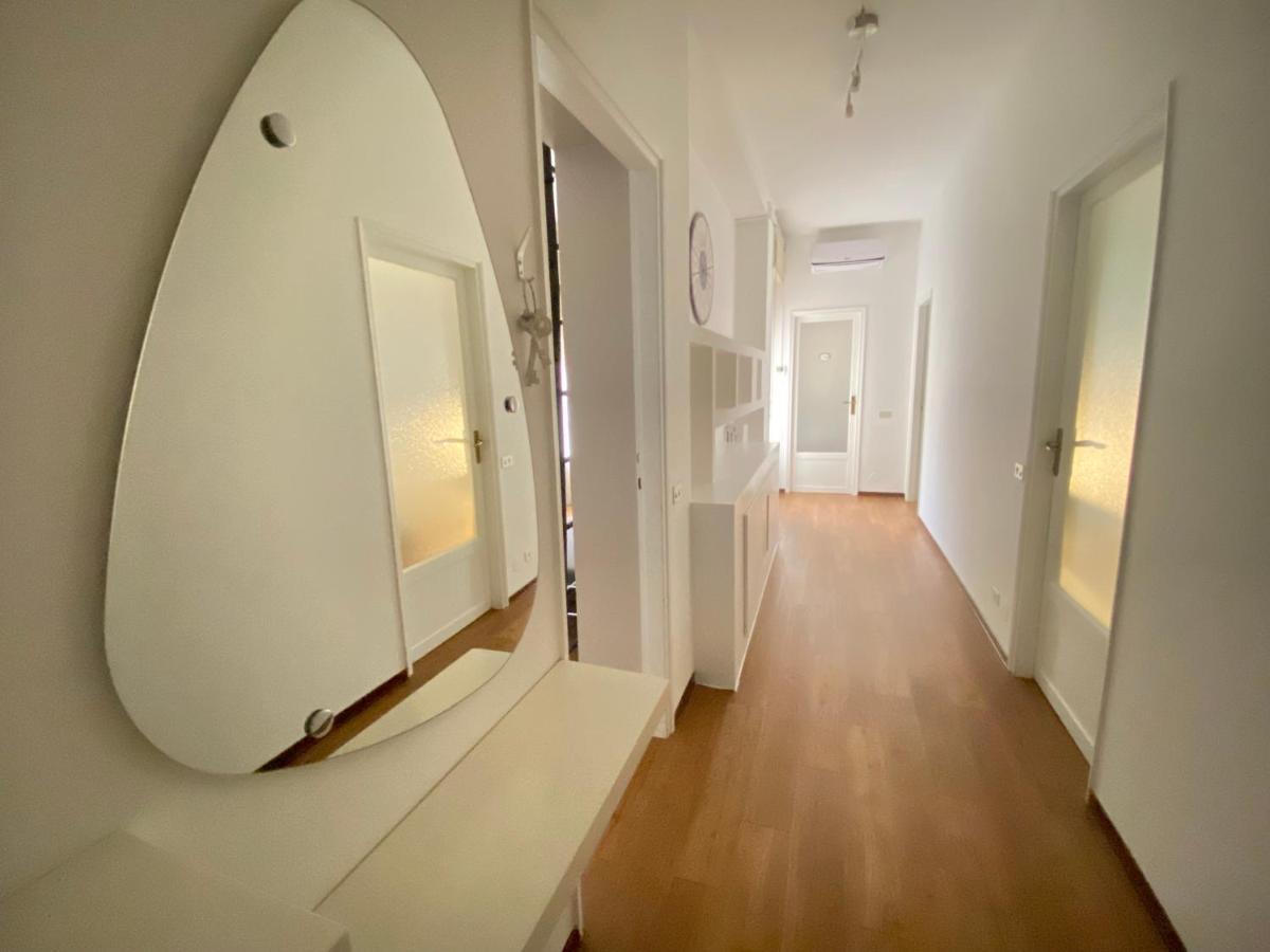 Appartmentslapiazzetta -1-2-6 Sesto Calende Dış mekan fotoğraf
