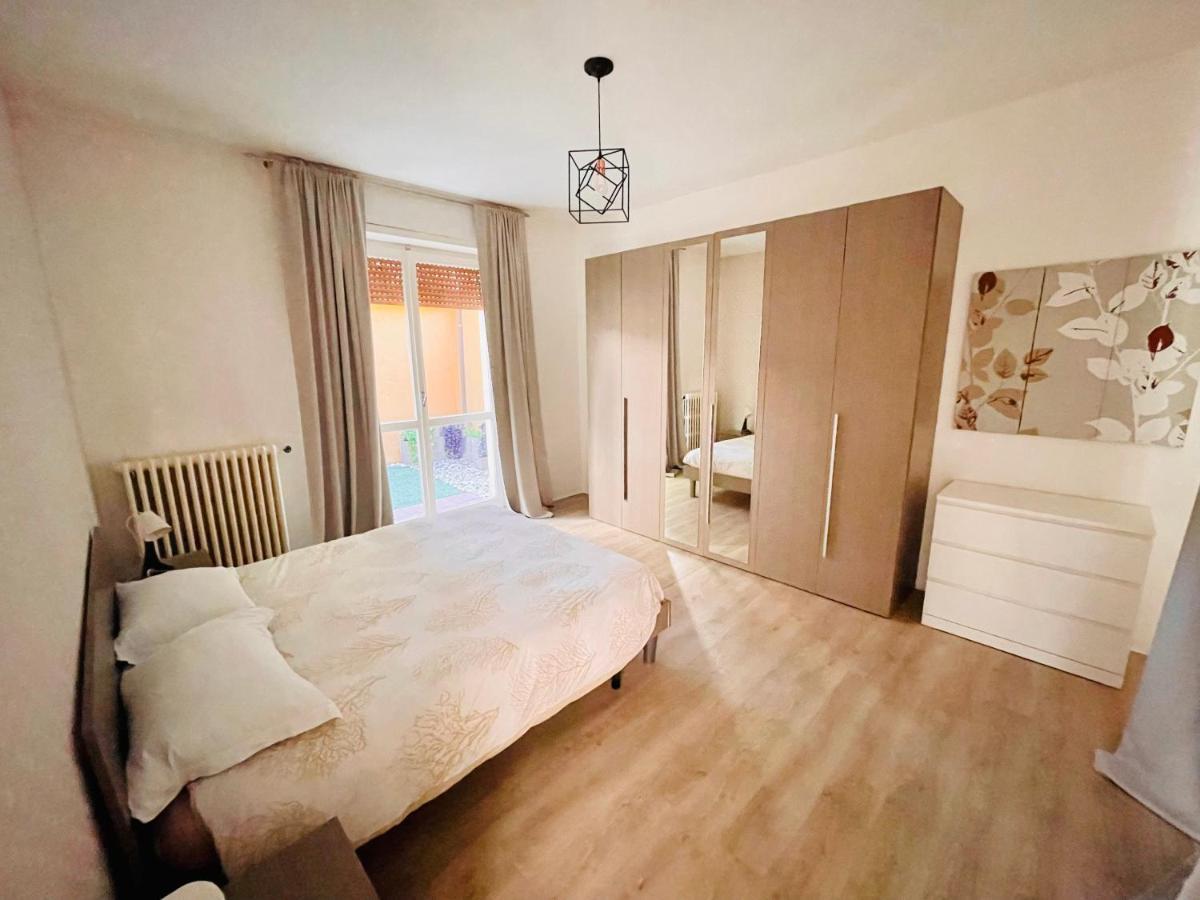 Appartmentslapiazzetta -1-2-6 Sesto Calende Dış mekan fotoğraf