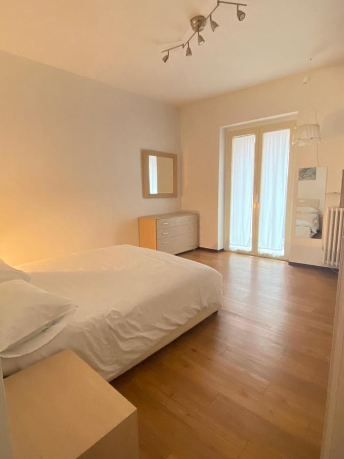 Appartmentslapiazzetta -1-2-6 Sesto Calende Dış mekan fotoğraf